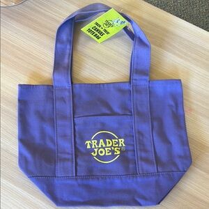 🎃 Trader Joe's Purple Tote Bag